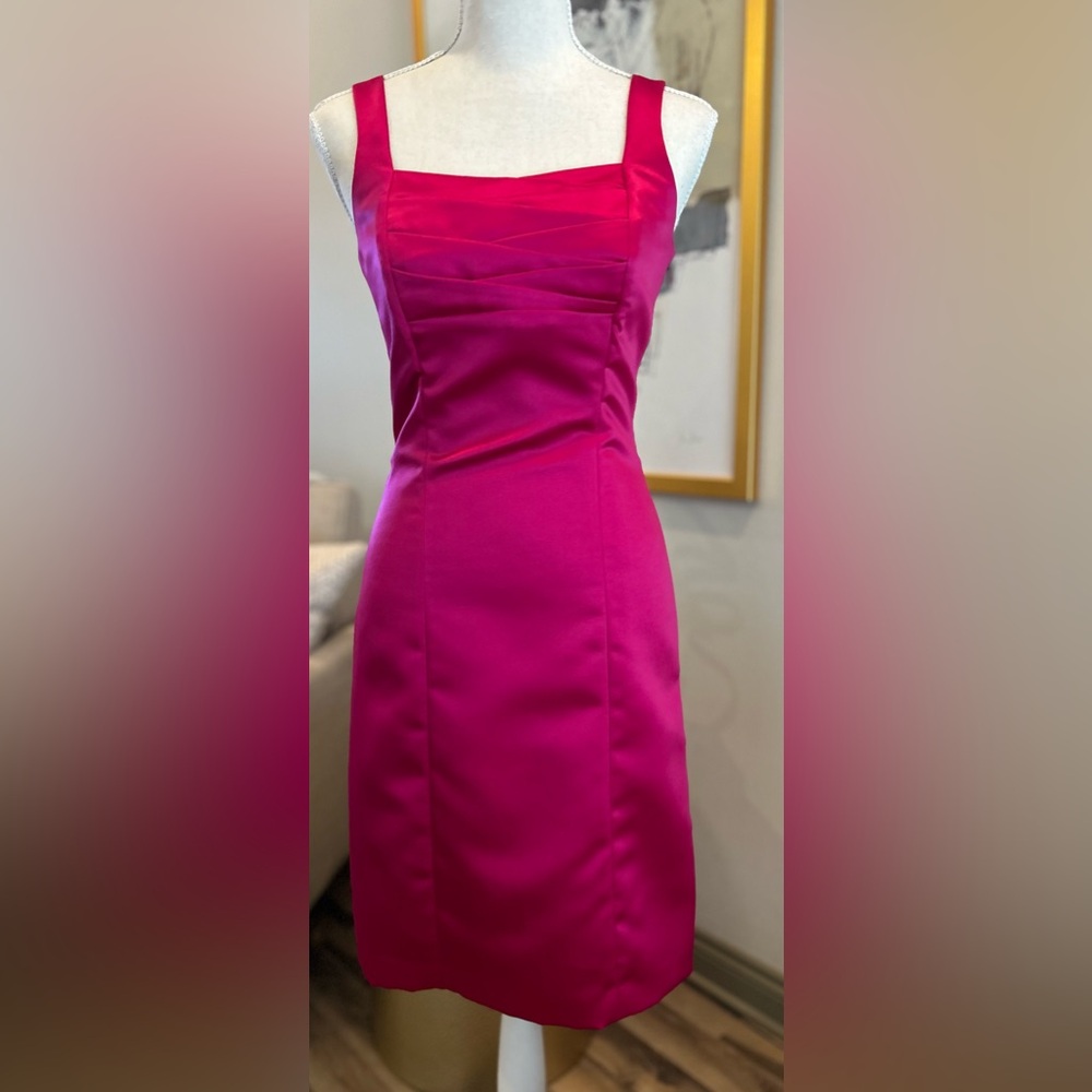 Antonio Melanie Size 0 cocktail dress; rouching detail in front & back; side zip